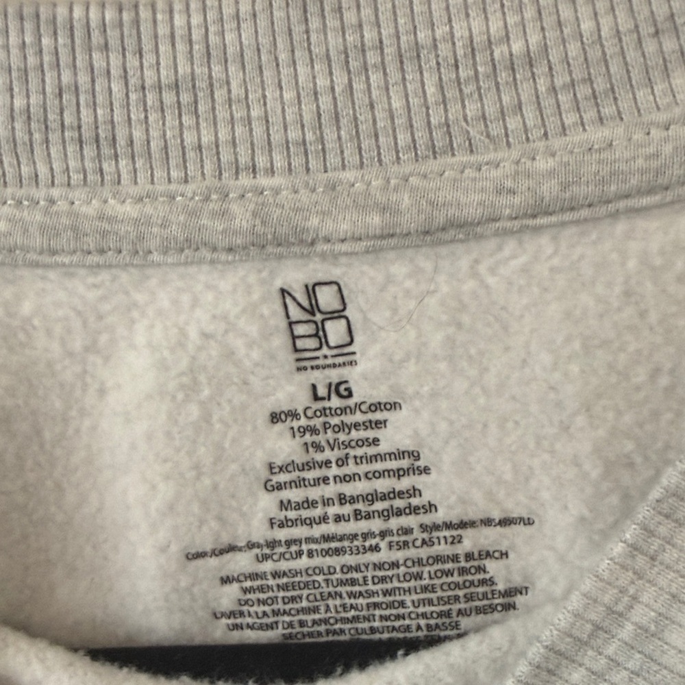 2. | No Boundaries | Cropped Heather Gray Crewneck Sweatshirt | L - Picture 4 of 5